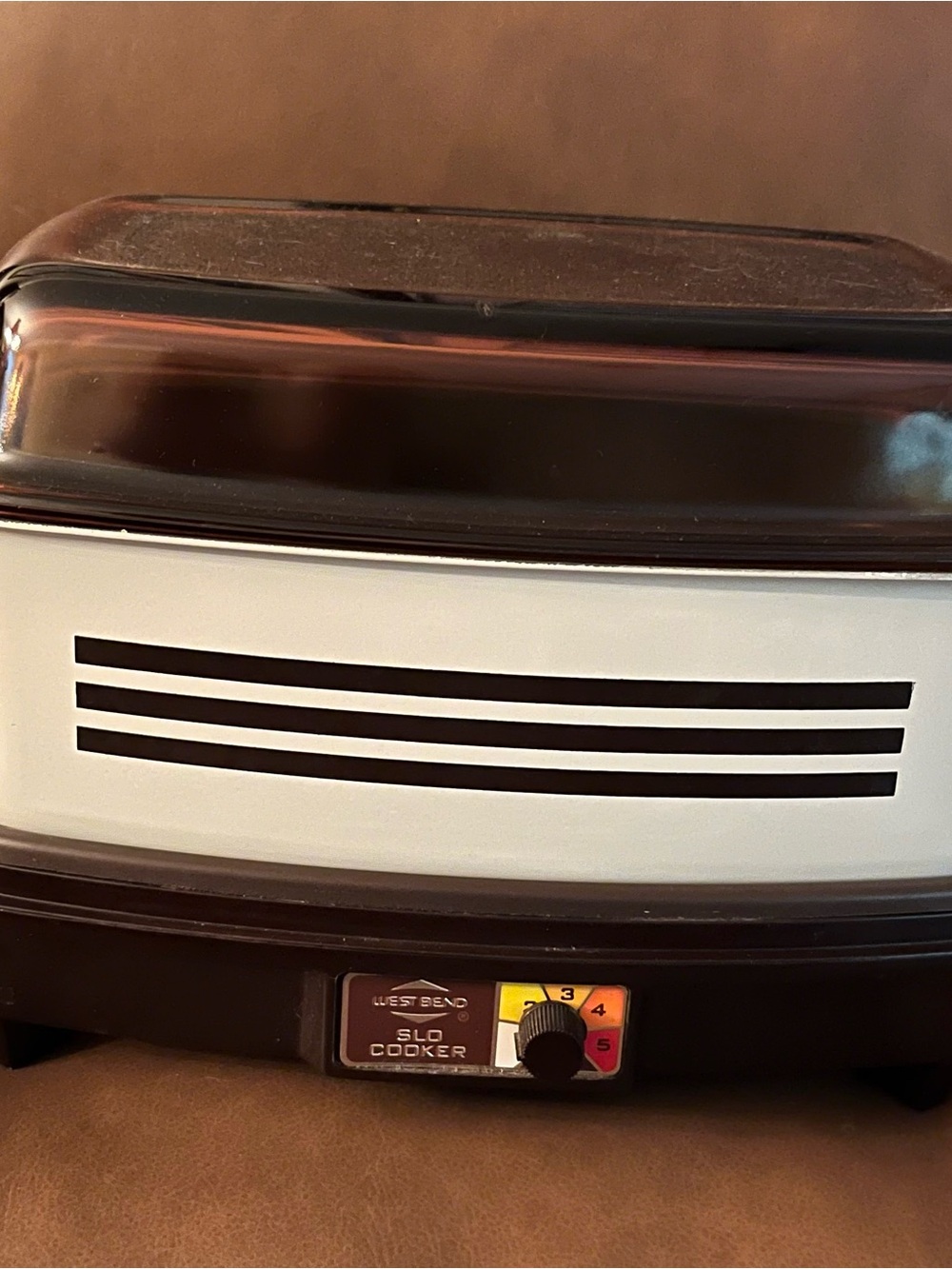 Vtg West Bend 4 Qt. Slo Cooker
